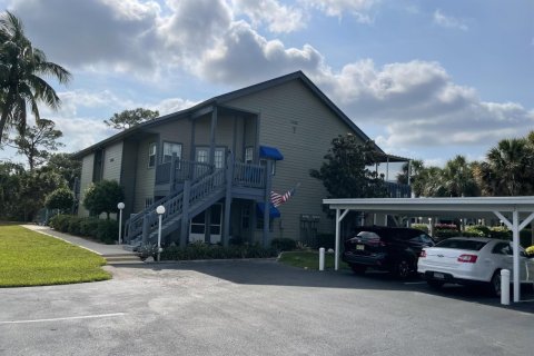 Condo à Jensen Beach, Floride, 2 chambres  № 2407279