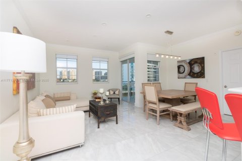 Condo in Aventura, Florida, 2 bedrooms  № 1943571 - photo 4