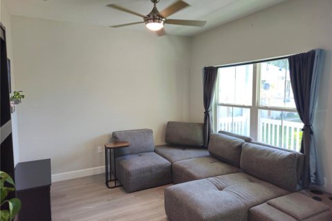 Casa en alquiler en Sanford, Florida, 2 dormitorios, 74.32 m2 № 1883160 - foto 3