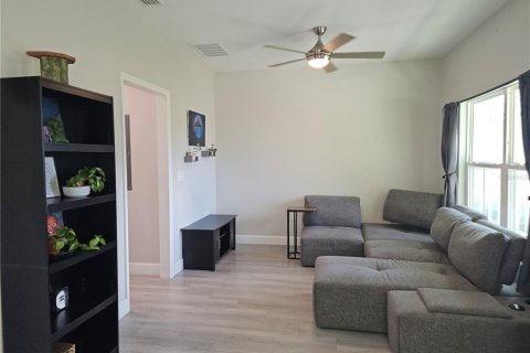 Casa en alquiler en Sanford, Florida, 2 dormitorios, 74.32 m2 № 1883160 - foto 2
