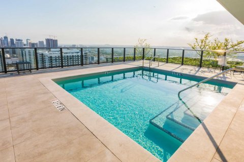 Apartamento en venta en Palm Beach, Florida, 1 dormitorio, 70 m2 № 32658 - foto 1