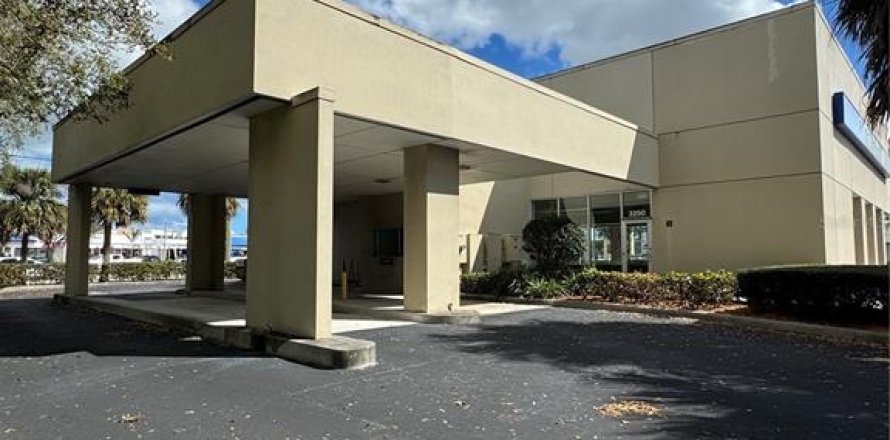 Propiedad comercial en Stuart, Florida № 1574981