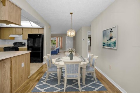 House in New Port Richey, Florida 2 bedrooms, 121.52 sq.m. № 2151601 - photo 23