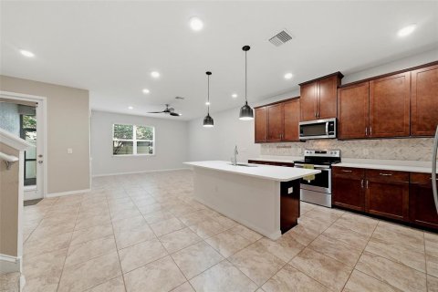 Adosado en venta en Lutz, Florida, 3 dormitorios, 186.08 m2 № 2221040 - foto 9