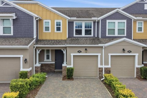 Townhouse in Lutz, Florida 3 bedrooms, 186.08 sq.m. № 2221040