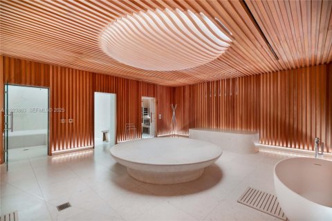 Купить кондоминиум в Майами-Бич, Флорида 3 спальни, 229.19м2, № 1982155 - фото 23