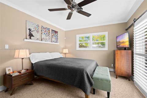 House in Wilton Manors, Florida 3 bedrooms, 165.37 sq.m. № 1874783 - photo 22