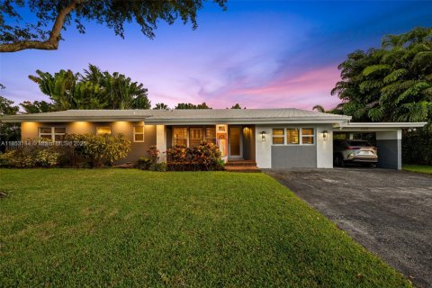 House in Wilton Manors, Florida 3 bedrooms, 165.37 sq.m. № 1874783 - photo 25