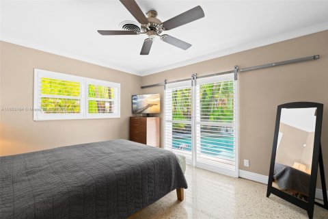 House in Wilton Manors, Florida 3 bedrooms, 165.37 sq.m. № 1874783 - photo 21