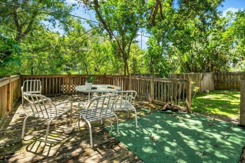 House in Sarasota, Florida 3 bedrooms, 110.18 sq.m. № 1851637 - photo 25