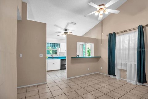 House in Sarasota, Florida 3 bedrooms, 110.18 sq.m. № 1851637 - photo 6