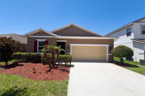 Casa en Davenport, Florida 4 dormitorios, 181.07 m2 № 2227389