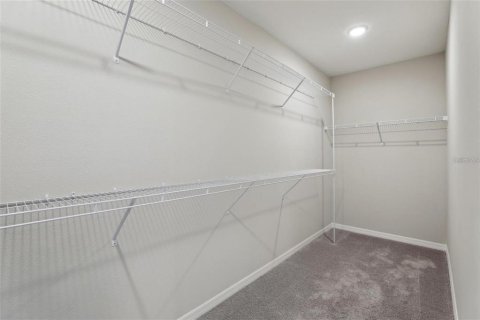 House in Indian lake estates, Florida 4 bedrooms, 187.48 sq.m. № 2097192 - photo 25