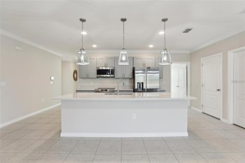 House in Indian lake estates, Florida 4 bedrooms, 187.48 sq.m. № 2097192 - photo 10