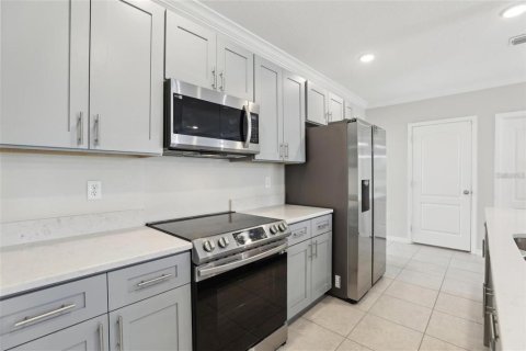 House in Indian lake estates, Florida 4 bedrooms, 187.48 sq.m. № 2097192 - photo 8
