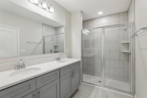 House in Indian lake estates, Florida 4 bedrooms, 187.48 sq.m. № 2097192 - photo 24