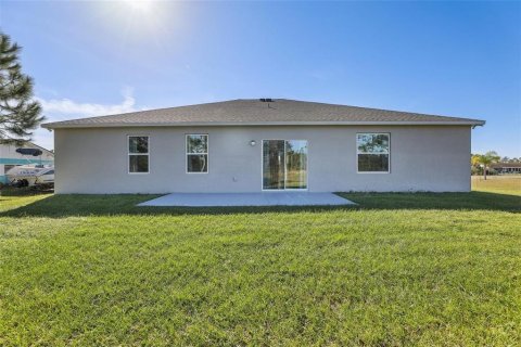House in Indian lake estates, Florida 4 bedrooms, 187.48 sq.m. № 2097192 - photo 27
