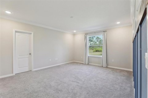 House in Indian lake estates, Florida 4 bedrooms, 187.48 sq.m. № 2097192 - photo 22