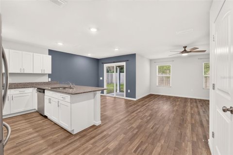Casa en venta en High Springs, Florida, 4 dormitorios, 148.83 m2 № 2384342 - foto 5
