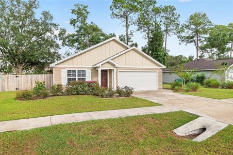 Casa en High Springs, Florida 4 dormitorios, 148.83 m2 № 2384342