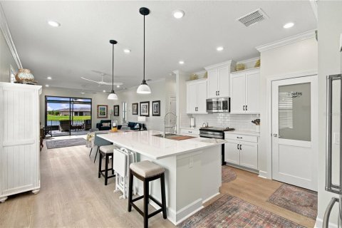 Villa ou maison à vendre à Poinciana, Floride: 2 chambres, 127 m2 № 2400226 - photo 17
