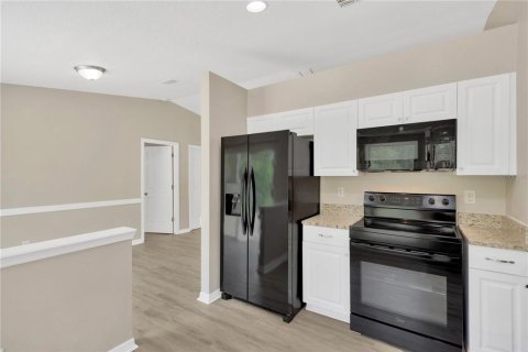 Villa ou maison à vendre à Deltona, Floride: 3 chambres, 108.51 m2 № 1784295 - photo 8
