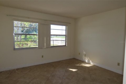 Villa ou maison à vendre à Sun City Center, Floride: 2 chambres, 138.33 m2 № 2430836 - photo 18