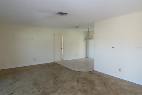 Villa ou maison à vendre à Sun City Center, Floride: 2 chambres, 138.33 m2 № 2430836 - photo 30