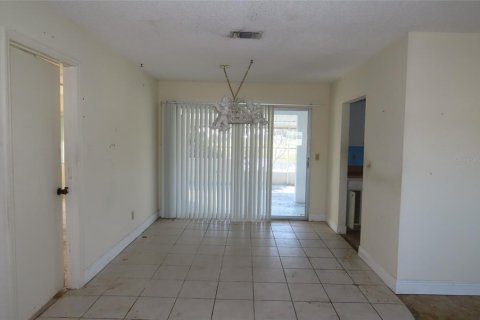 Villa ou maison à vendre à Sun City Center, Floride: 2 chambres, 138.33 m2 № 2430836 - photo 28