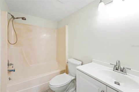 Купить кондоминиум в Сент-Питерсберг, Флорида 5 комнат, 68.75м2, № 2156936 - фото 16