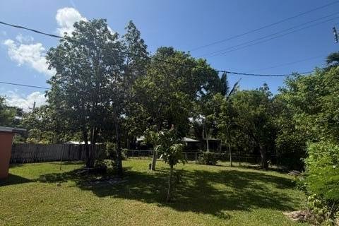 Townhouse in North Miami, Florida 2 bedrooms, 162.39 sq.m. № 2086327 - photo 9