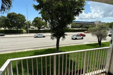 Appartement à Miami, Floride 2 chambres, 103.49 m2 № 1985811