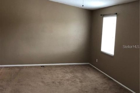 Townhouse in Tampa, Florida 2 bedrooms, 126.72 sq.m. № 2215288 - photo 8