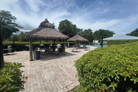 Condominio en venta en Lauderhill, Florida, 2 dormitorios, 101.45 m2 № 2182478 - foto 3