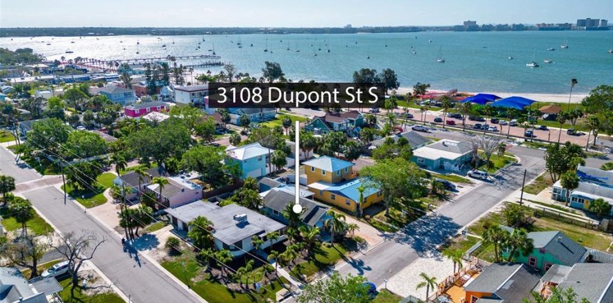 Land in Gulfport, Florida № 2231336