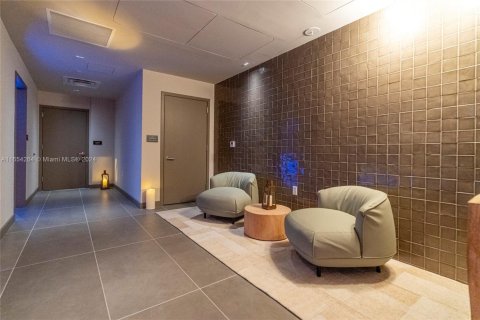 Condominio en alquiler en Miami, Florida, 2 dormitorios № 2060050 - foto 29