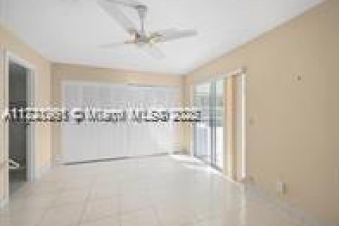 Condo in Delray Beach, Florida, 1 bedroom  № 1702418 - photo 8