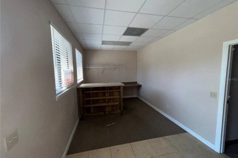Immobilier commercial à louer à Belleview, Floride: 531.03 m2 № 2412717 - photo 3