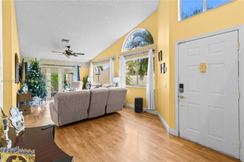 Villa ou maison à vendre à Margate, Floride: 3 chambres, 129.6 m2 № 1987678 - photo 6