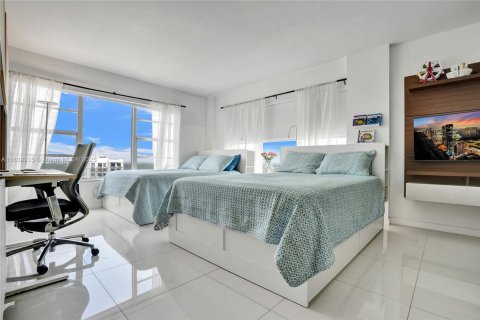 Купить кондоминиум в Майами, Флорида 2 спальни, 130.81м2, № 1961061 - фото 6