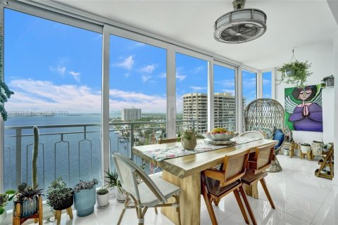 Купить кондоминиум в Майами, Флорида 2 спальни, 130.81м2, № 1961061 - фото 30