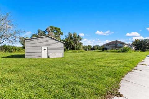 House in Sanford, Florida 4 bedrooms, 309.18 sq.m. № 2427035 - photo 26