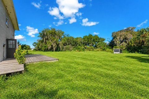 House in Sanford, Florida 4 bedrooms, 309.18 sq.m. № 2427035 - photo 23