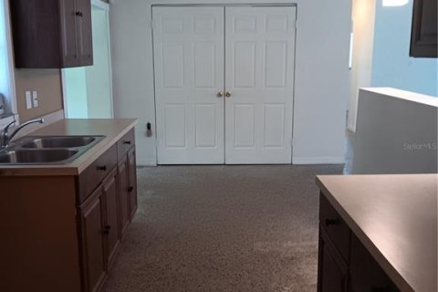 House in Orlando, Florida 2 bedrooms, 99.03 sq.m. № 1783142 - photo 4