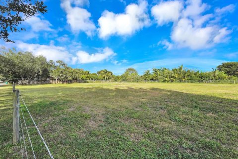 Купить земельный участок в Хомстед, Флорида № 2033198 - фото 8