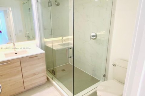 Condominio en venta en North Miami Beach, Florida, 3 dormitorios, 144.56 m2 № 1860657 - foto 21