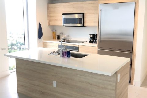 Condominio en venta en North Miami Beach, Florida, 3 dormitorios, 144.56 m2 № 1860657 - foto 9