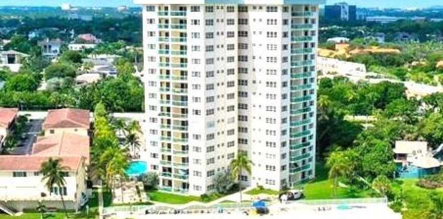 Condo in Lauderdale-by-the-Sea, Florida, 2 bedrooms  № 1171112