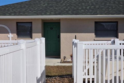 Condo in Punta Gorda, Florida, 2 bedrooms № 2207651