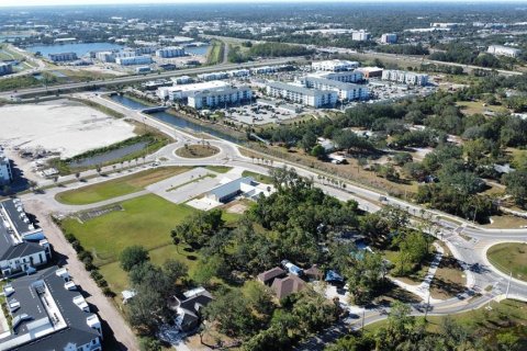 Commercial property in Sarasota, Florida 227.61 sq.m. № 1562413 - photo 7